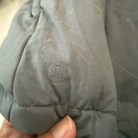 Lululemon Insulated Oversized Collared Jacket Solar Grey Women's Size L EB1 NEW
